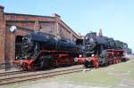 41 1182-3 und 52 8184-5 zusehen beim Bw Fest in Sta�furt am 29.03.14.