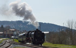 50 3501 (MDV) zog ihren SDZ nach der Ankunft in Meiningen ins Gel�nde des DLW.