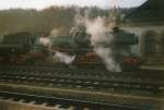 52 8075(IGE Werrabahn) stand im Jahr 2002 in Eisenach.15Min später setzte sie an den Rodelblitz um(Gescannt)