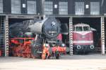 MEG 201 und 52 8001-1 im BW Gera am 15.M�rz.2014