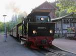 99 6001-4 bei der Ausfahrt in Richtung Gernrode aus dem Bahnhof Alexisbad am 23 Mai 2014.