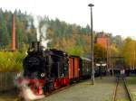 Im Rahmen eines Fotowochenende fuhr am 18.10.14 die 99 6101 mit einem Fotozug von Quedlinburg über Gernrode-Alexisbad-Silberhütte-Stiege nach Hasselfelde und zurück.Hier steht sie