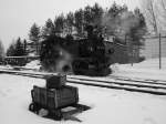 Osterfahrten auf der Museumsbahn Sch�nheide am 30.03.13 hier vor dem Lokschuppen.