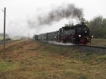 Lok 12 am 01.10.2016 mit ihrem Personenzug am Niewandtschacht.