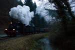 Am 30.11.2014 fuhr das Eisenbahnmuseum Neustadt mit einem Sonderzug auf dem Kuckucksbähnel.Hier ist die Lok  Speyerbach  hinter Helmbach unterwegs.