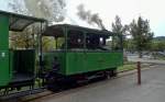 Die kleine Dampflokomotive der Chiemseebahn beim Aufenthalt in Prien-Stock. 
Aufgenommen im September 2014.