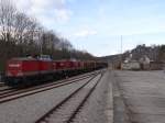 202 597-1, 202 738-1 und Schublok 202 240-8 waren am 24.03.14 mit einem Holzzug von Saalfeld nach Friesau unterwegs.