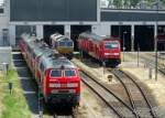Abgestellte Dieselloks der Baureihe 218 und 245 im Bw Mühldorf(Oberbayern).