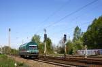 223 156 ENERCON brummt durch den Bahnhof Leipzig-Thekla ri Sch�nefeld.