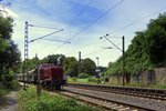 Eine V65 (800-011) durchf�hrt mit alten Wagen Nordheim(W�rttemberg).