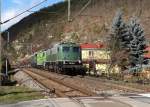 Am 17.02.14 brachte E94 192 die 142 130-4 und die 140 438-3 von N�rdlingen nach Dessau.