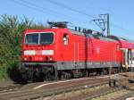 Zuglok des 15722 war am 05.Sept.2013 143 166 hier im Bahnhof Weiterstadt
