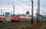 Am Zugschluß der RB 75 nach Wiesbaden hing am 04.02.2015 143 076.Hier bei der Einfahrt in Darmstadt Hbf.