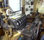 Der F�hrerstand der 194-192, der auf dem Eisenbahn-Erlebnistag in Regensburg am 14.Oktober 2012 �ffentlich zug�nglich war.