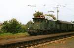 194 051-9 bei der Durchfahrt in Weiterstadt am 19.Mai.2007
