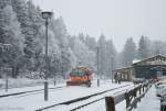 Etwas ungew�hnliche Bahnsteigr�umung in Schierke am 04.01.2016