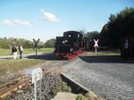 Lok 20 mit ihrem Personenzug am 02.10.2016 bei der Einfahrt in Hettstedt Kupferkammerh�tte.