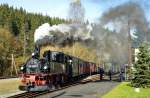 99 1590-1 mit ihrem Sonderzug in Schlössel am 24.10.2015