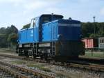 251 901 wartete,am 14.September 2013,in Putbus auf dem P102 aus G�hren.