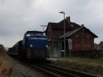 Da es in Lauterbach Mole keine Umfahrungsm�glichkeit gibt f�hrt die 251 901-5 Ri.