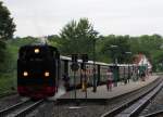 99 1782-4 steht mit P 225 im Bahnhof Binz am 02.08.2014