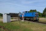 251 901-5 rangiert am 02.08.2014 an den P 108 in Putbus