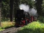 99 7247-7 fährt mit P 8941 in den Bahnhof Schierke am 13.08.2014 ein