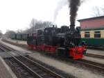 Am 15.März 2015 bot sich bei einem kleinem Bahnhofsfest in Putbus die Gelegenheit auf dem Führerstand von 99 4652 mitzufahren.