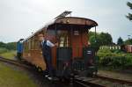 251 901-5 rangierte einen Sonderwagen an den P 102 am 08.08.2015 in Putbus