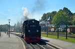 99 1782-4 rangiert zu ihrem P 105 am 22.07.2016 in Putbus