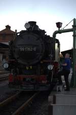 99 1762-6 beim Wassernehmen in Dipps.