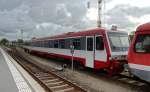 Ein Doppelmotor Triebwagen der Baureihe 629 steht in Niebüll im neg-Bahnhof abgestellt.