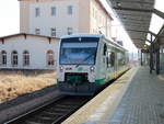 VT 53 (95 80 0650 153-9 D-VBG) der Vogtlandbahn in Werdau in Sachsenam 01. März 2018 