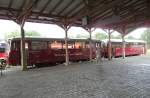 Die Triebwagen der Schwarzatalbahn 772 140 und 772 141 stehen im Bahnhof Fr�ttst�dt.So ungef�hr sah es noch vor der Wende aus