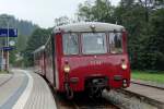 Zwei BR772 Schienenbusse stehen in Katzh�tte zur Abfahrt nach Rottenbach bereit.