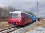 Die Erfurter Bahnservice Ferkeltaxe 772 345,am 24.M�rz 2016,auf dem Putbuser Tankgleis.