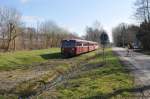 Die Museumseisenbahn Ammerland-Barßel-Saterland hinter Bösel am 12.03.2016