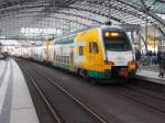 ET 445 105 von Cottbus nach Wismar,am 25.Oktober 2014,im Berliner Hbf.