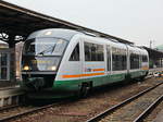 Zittau am 26. November 2016 steht Trilex VT 10A 642 310-46 (95 80 642 310-6 D-DLB)  zur Fahrt nach Dresden bereit.