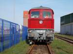 Einen Termin in Stralsund ist es,am 30.Oktober 2014,zu verdanken das ich mal wieder die EKO-Trans 242 001 im Nordhafen fotografieren konnte.