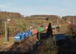 204 013 und 204 011 der PRESS mit dem Container am 27.11.13 in J�ssnitz/V .