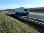 SZM Mercedes-Benz Actros der Firma Charter Way mit Khlkofferauflieger der Firma HT Hauser trucks gesehen auf der A 6 - Hhe Autohof Grnstadt, am 28.01.2014