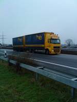 LKW Volvo FH Hngerzug gesehen auf der A 61 an der Raststtte Dannstadt am 14.01.2014