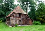 Sehr alter Schuppen in Wense (Osterheide), Heidekreis.