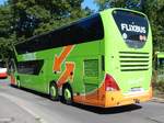 Neoplan Skyliner von FlixBus/Schröder aus Deutschland in Tübingen.