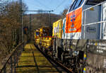 Die an die BEG - Bocholter Eisenbahngesellschaft mbH vermietete 4185 132-2 „Christa“ (92 80 4185 132-2 D-NXRL), eine Vossloh DE 18 der Nexrail AssetCo Sàrl (Luxembourg) fährt am 17 Februar 2025, mit dem Kirow KRC 1200 Kranzug der MGW Gleis- und Weichenbau-GmbH & Co.KG (Berlin), durch Scheuerfeld/Sieg in Richtung Siegen. Hinter der Lok sind der Schutzwagen D-MGWB 37 80 3999 232-4, der KRC 1200 Kranwagen D-MGWB 99 80 9519 003-4 und der Gegenlastwagen D-MGWB 99 80 9310 031-6.

Hier vor dem Multi Tasker Kran KRC 1200 der zugehörige 4-achsiger Schutzwagen auslegerseitig D-MGWB 37 80 3999 232-4 (beladen mit Werkstattcontainer, Traversen und zugeh. Anschlagmittel, zudem wird hier in der Transportstellung der Kranausleger hydraulisch auf dem Schutzwagen abgestützt. Durch die Abstützung wird die Achslast und folglich die Streckenlast (Meterlast) vom Kran auf max. 7,2 t/m reduziert. Die max. Achslasten betragen beim Kran 13,7 t und den Wagen 19,9 t.

TECHNISCHE DATEN:
Baujahr: 2022
Spurweite: 1.435 mm
Anzahl der Achsen: 4 (in 2 Drehgesten)
Länge über Puffer: 19.900 mm
Drehzapfenabstand: 14.860 mm
Eigengewicht: 25.100 kg
Maximale Nutzlast: 54,9 t (ab Streckenklasse C)
Höchstgeschwindigkeit: 100 km/h 
Zugelassen für Streckenklasse: CE oder höher
Bremse: KE-GP LL
Handbremse: Ja
Kleinster befahrbarer Gleisbogen: R = 80m