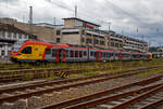 Der 5-teilige Stadler Flirt 429 046 / 429 546 der HLB (Hessischen Landesbahn) ist am 31.07.2021 im Hbf Siegen abgestellt.