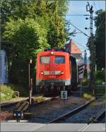 Konstanz/346453/oldistunden-im-grenzbahnhof-endlich-gibt-sich Oldistunden im Grenzbahnhof. 

Endlich gibt sich Methusalem auch mal die Ehre. Mit sauberem Neulack führt 115 114-1 den IC 2004 nach Konstanz zur Bereitstellung. Juni 2014.