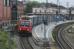 SBB Cargo 482 023 wartet am Abend von 22 Juni 2024 in Offenburg auf die weiterfahrt Richtung Basel-Muttenz.