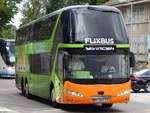 Neoplan Skyliner von Flixbus/Vincek aus Kroatien in Karlsruhe.